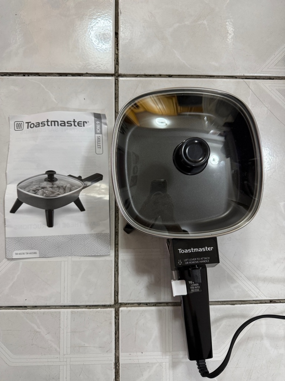 Toastmaster Electric Skillet - Black Office / School Dorm use save money